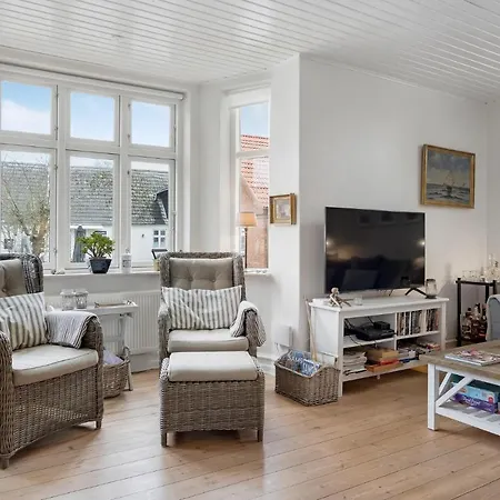 3 Bedroom Lovely In Samso
